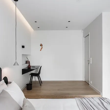 Marvelous 2br With Balcony By Upstreet Athens