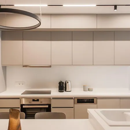 Marvelous 2br With Balcony By Upstreet Athens
