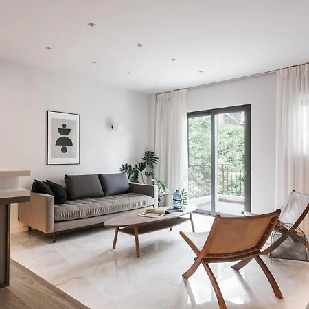Marvelous 2br With Balcony By Upstreet Apartment *