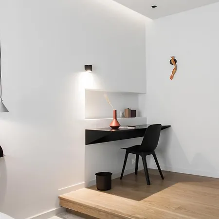 Marvelous 2br With Balcony By Upstreet Athens