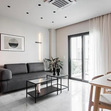Marvelous 2br With Balcony By Upstreet Apartment *