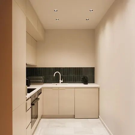 Marvelous 2br With Balcony By Upstreet * Athens